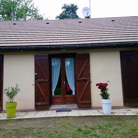 Maison Bord Du Lac Marcillac-la-Croisille Exterior photo